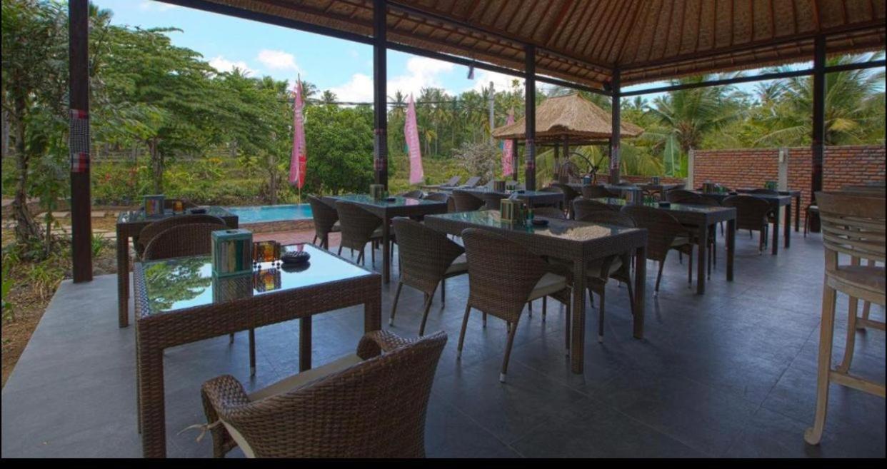 Bintang Bungalow Sakti Exterior photo