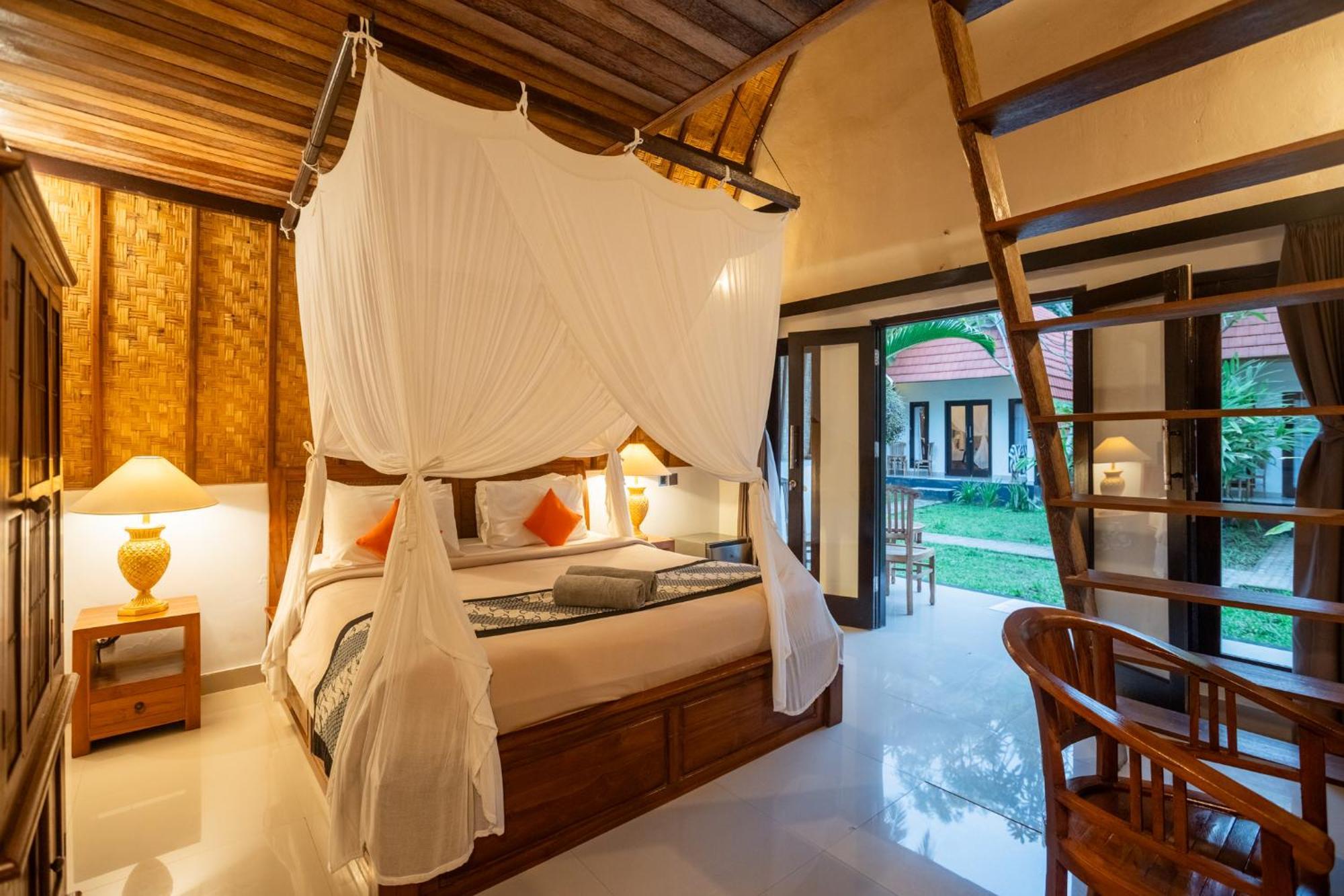 Bintang Bungalow Sakti Exterior photo